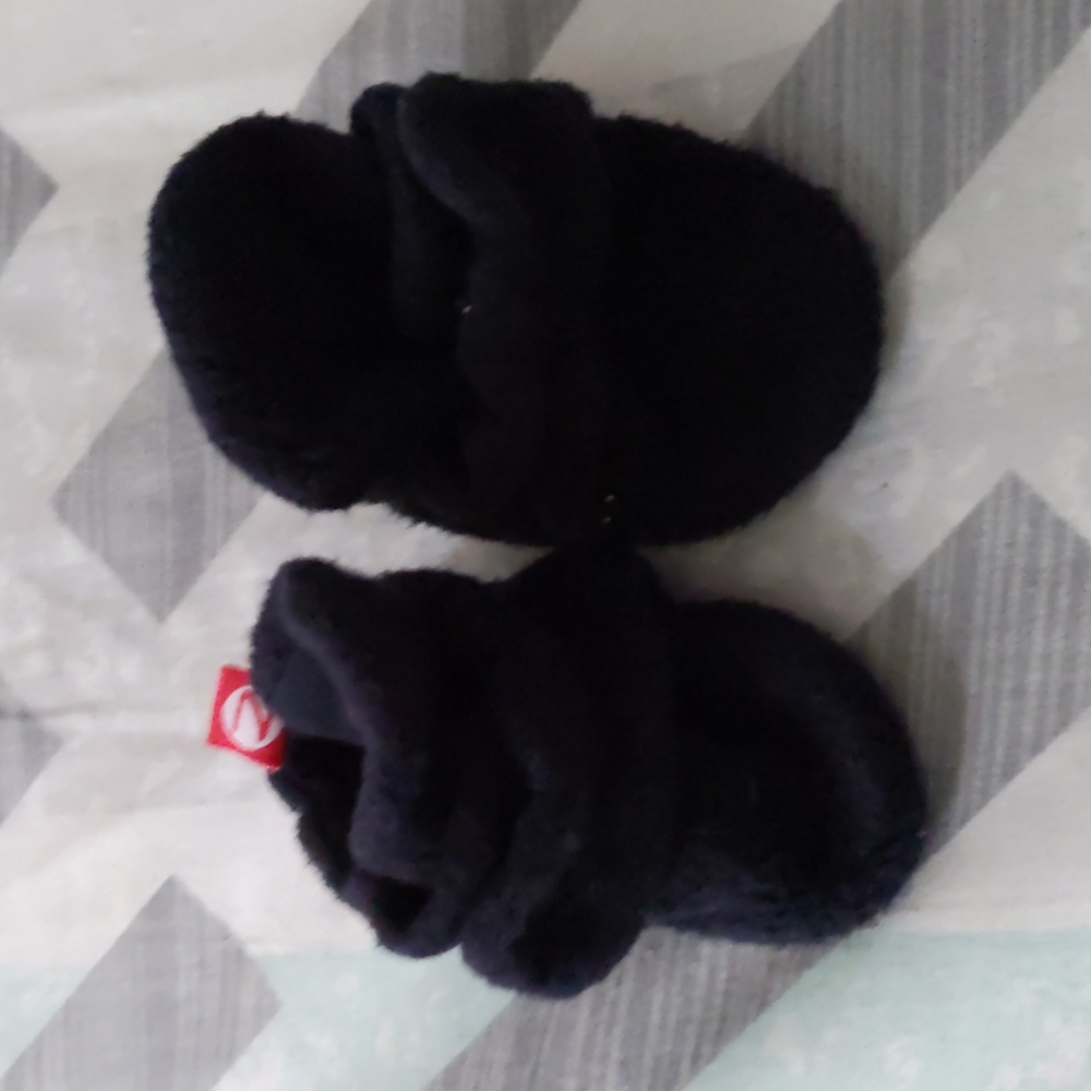 Black Fleece Zutano Booties